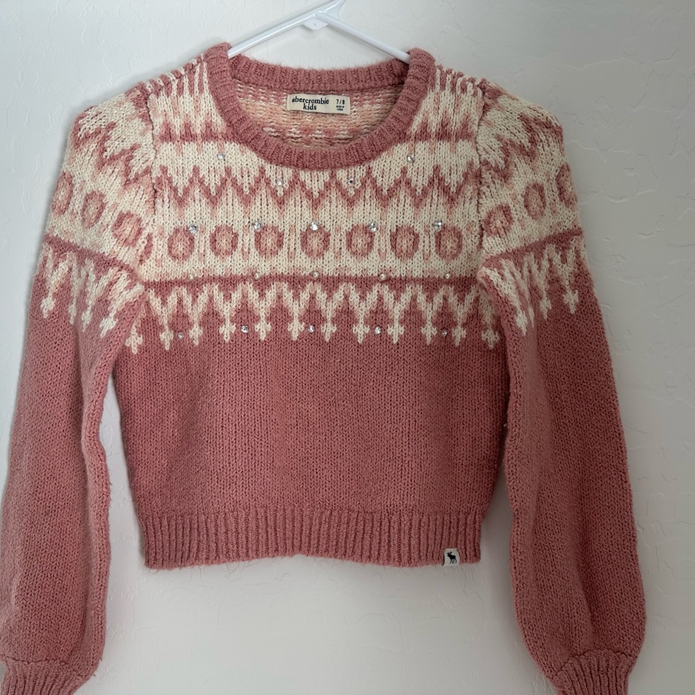 Pink printed round neck sweater